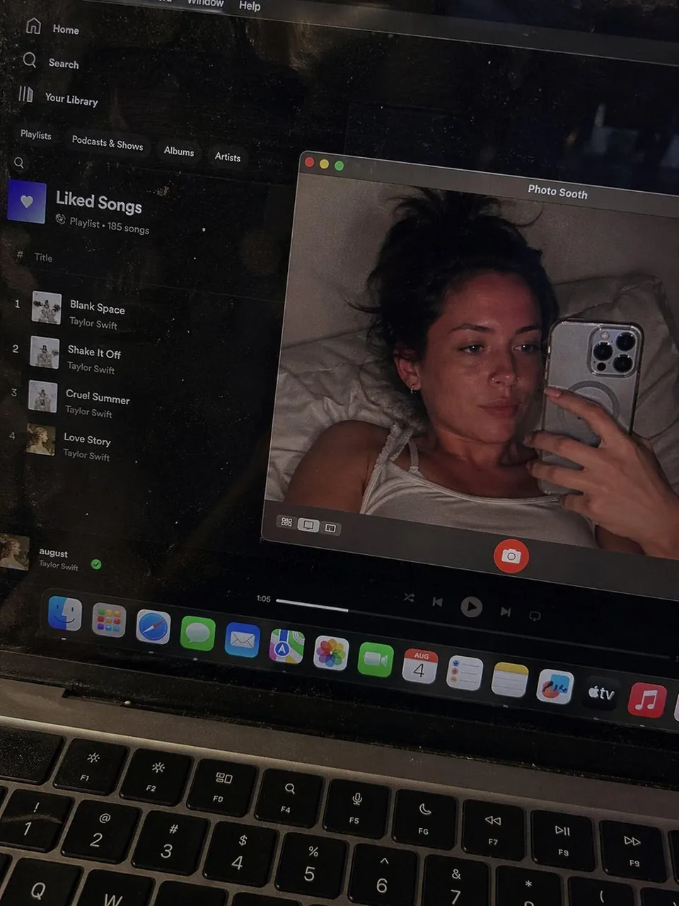 Realistic MacBook Screen POV