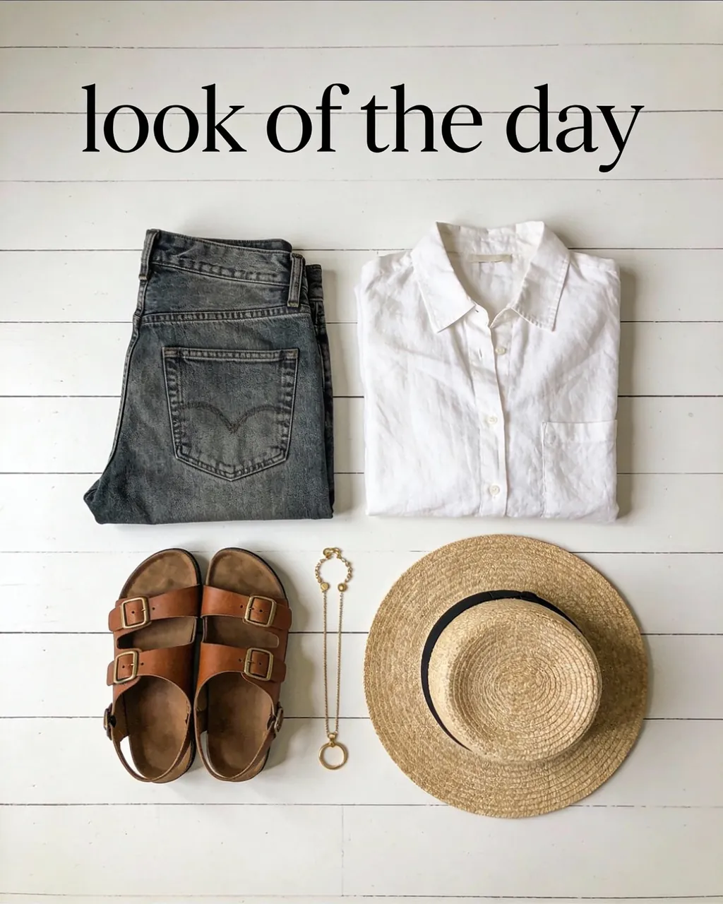 Minimalistisches schickes Outfit Flat-Lay